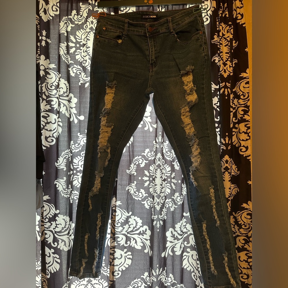 Fashion Nova Jeans